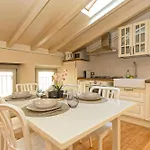 Historic Charm With Exposed Beams Ac In Bergamo