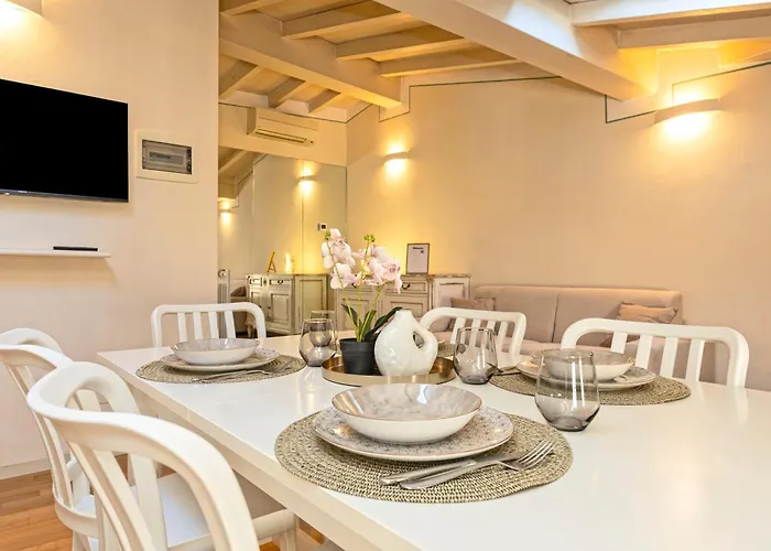 Historic Charm With Exposed Beams Ac In Apartment *