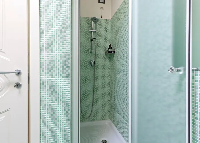 Historic Charm With Exposed Beams Ac In Apartment