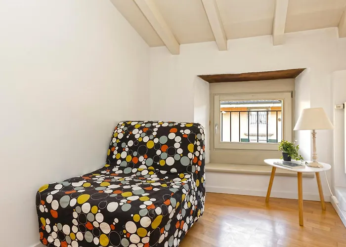 Historic Charm With Exposed Beams Ac In