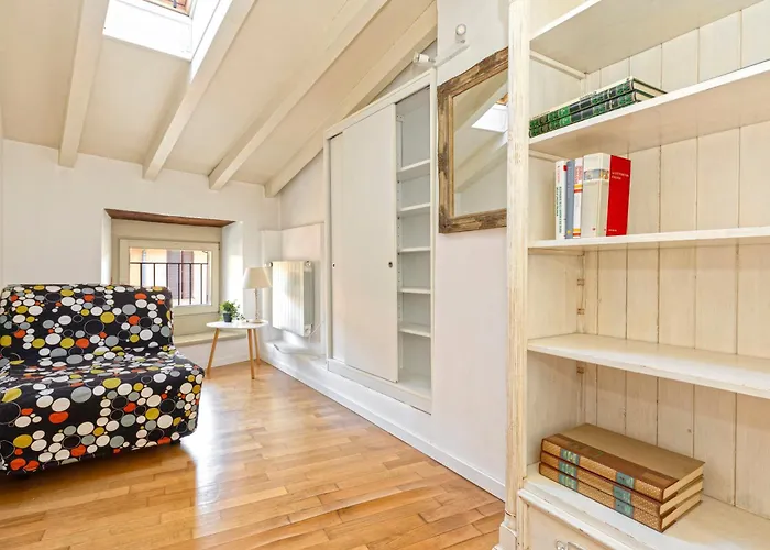 Historic Charm With Exposed Beams Ac In