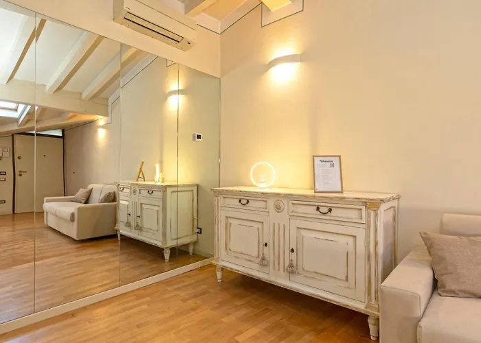 Historic Charm With Exposed Beams Ac In